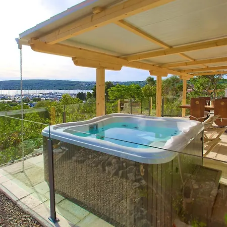 Holiday Homes Kanajt-3